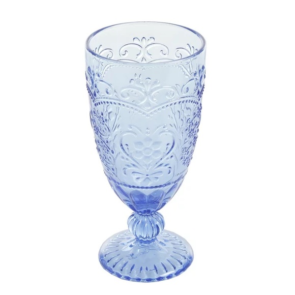🌺 New Pioneer Woman (8) Amelia 14.7-Ounce Blue Embossed Heart Design Goblets - Picture 6 of 8